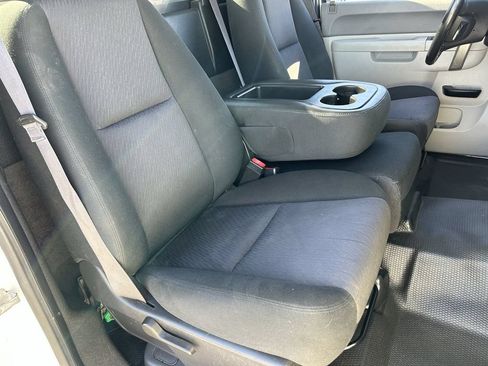 Used 2013 Chevrolet Silverado 2500 W/T RWD image 10