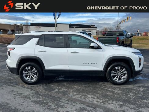 Certified 2025 Chevrolet Equinox LT image 5