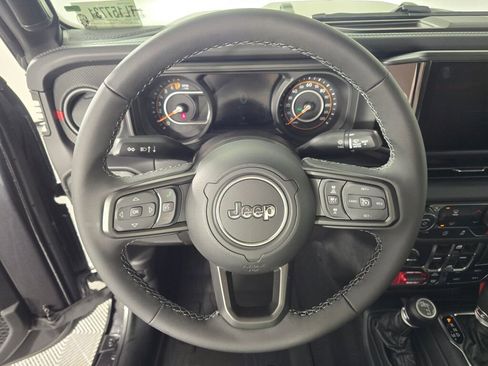 New 2026 Jeep Gladiator Rubicon image 19