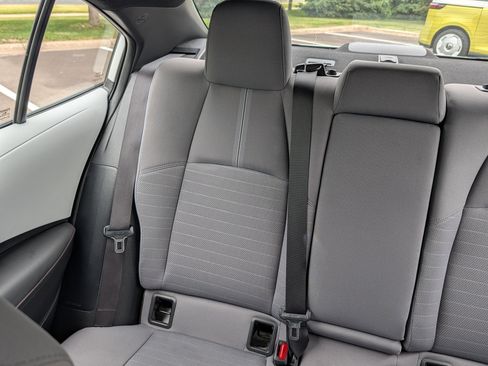 Used 2024 Toyota Corolla SE FWD image 12