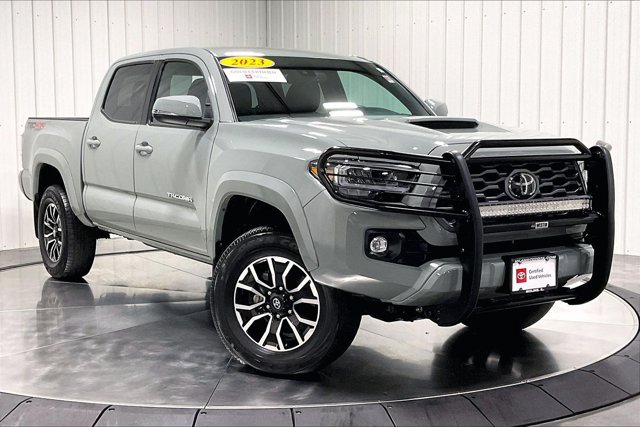 Certified 2023 Toyota Tacoma TRD Sport w/ Technology Package AWD/4WD image 3