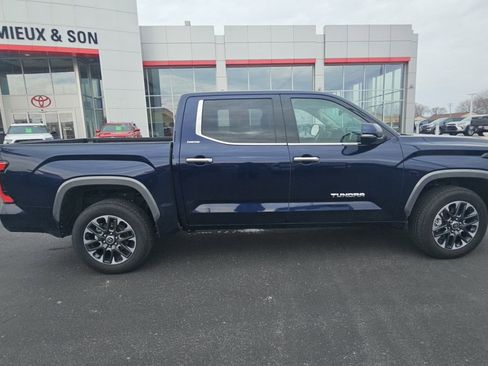 Used 2023 Toyota Tundra Limited image 2