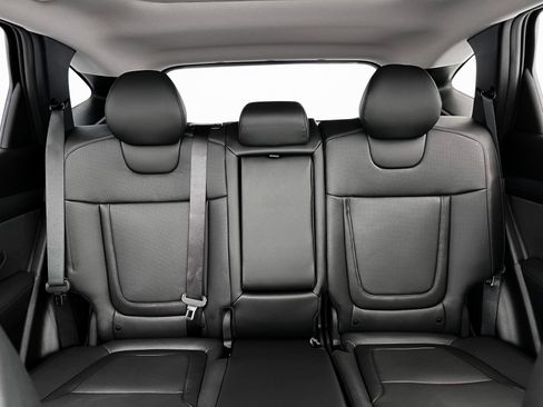 New 2026 Hyundai Tucson Limited AWD/4WD image 16