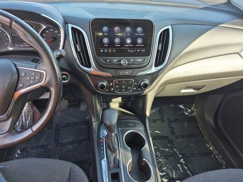 Used 2022 Chevrolet Equinox LT image 15