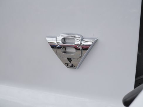 Used 2023 Ford F650 2WD Regular Cab Super Duty image 10