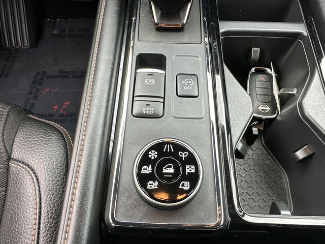 Used 2023 Nissan Pathfinder Rock Creek AWD/4WD image 28