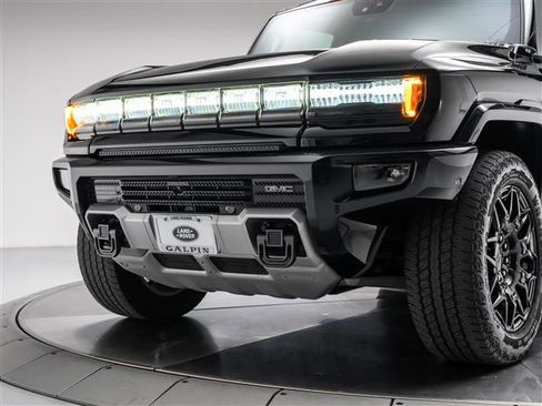 Used 2024 GMC Hummer EV 2X image 30