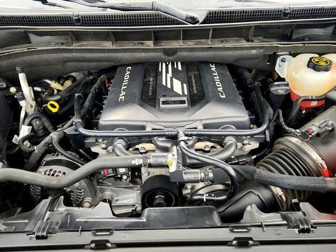 Used 2023 Cadillac Escalade V image 30