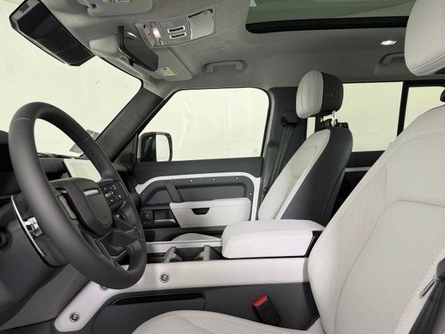 New 2026 Land Rover Defender 130 V8 AWD/4WD image 5