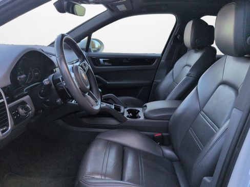 Used 2019 Porsche Cayenne image 9