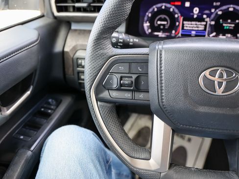Certified 2024 Toyota Tacoma Limited w/ Limited Package (LT) AWD/4WD image 19