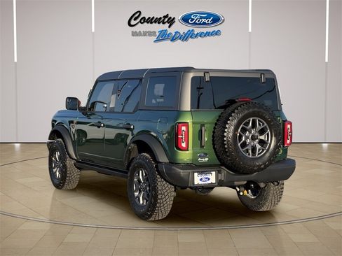 New 2025 Ford Bronco Badlands image 24