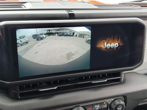 Used 2025 Jeep Wrangler Sport image 32