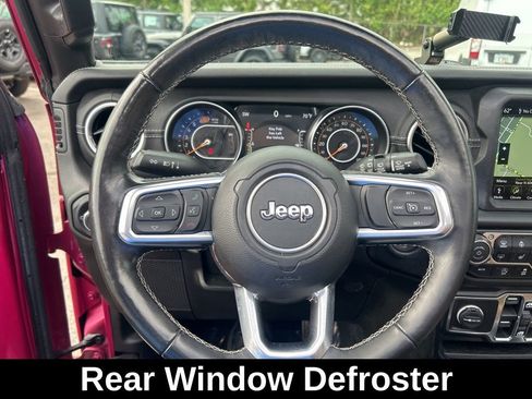 Certified 2022 Jeep Wrangler Unlimited Sahara w/ LED Lighting Group AWD/4WD image 17