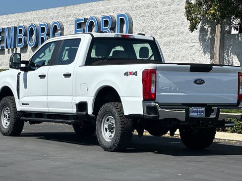 New 2025 Ford F250 XL w/ XL Off-Road Package image 6