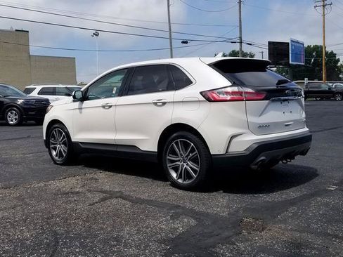 Used 2019 Ford Edge Titanium w/ Equipment Group 301A AWD/4WD image 8