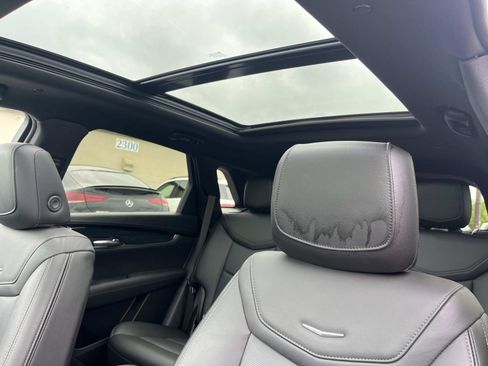 Used 2022 Cadillac XT5 Premium Luxury FWD image 26