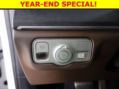 Certified 2024 Mercedes-Benz GLS 450 4MATIC w/ AMG Line Exterior image 11