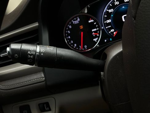 Used 2017 GMC Acadia Denali image 44