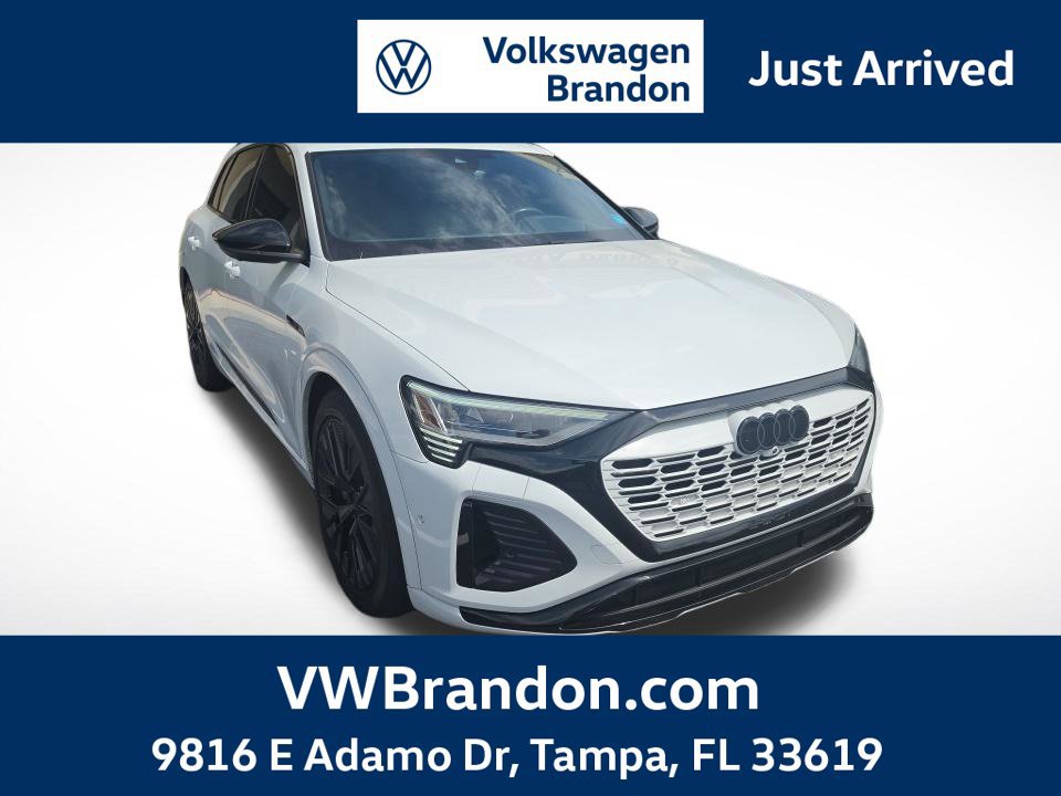 Used 2024 Audi Q8 e-tron Prestige AWD/4WD image 1