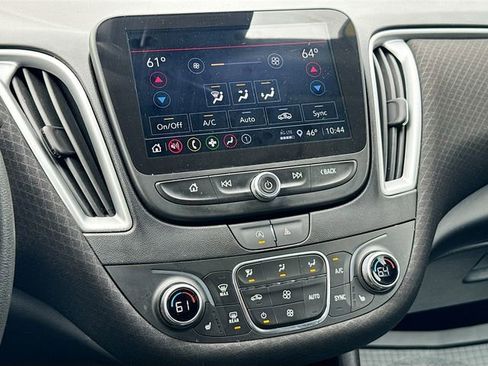 Used 2023 Chevrolet Malibu LT image 15