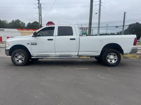 Used 2017 RAM 2500 Tradesman w/ Chrome Appearance Group AWD/4WD image 2