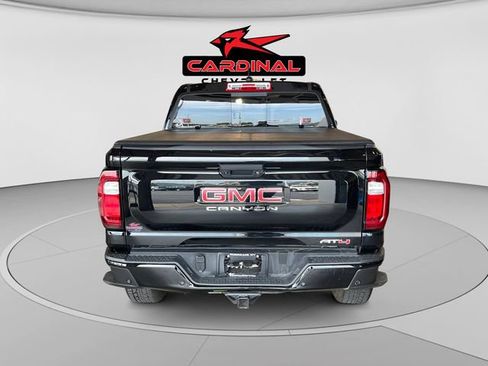 Used 2024 GMC Canyon AT4 w/ AT4 Premium Package AWD/4WD image 4