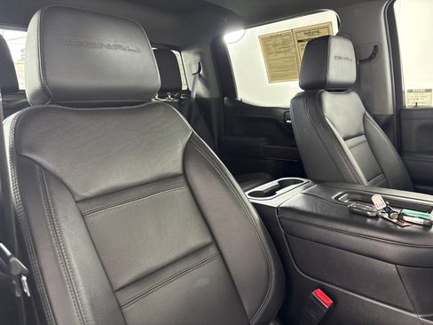 Used 2022 GMC Sierra 1500 Denali w/ Denali Premium Package AWD/4WD image 28