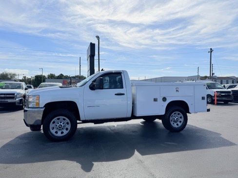 Used 2013 Chevrolet Silverado 3500 W/T image 10