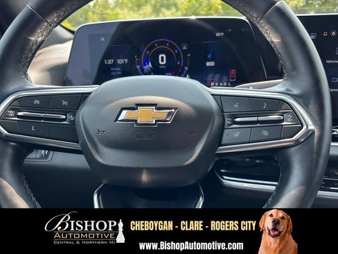 Used 2025 Chevrolet Equinox LT w/ Convenience Package II AWD/4WD image 24
