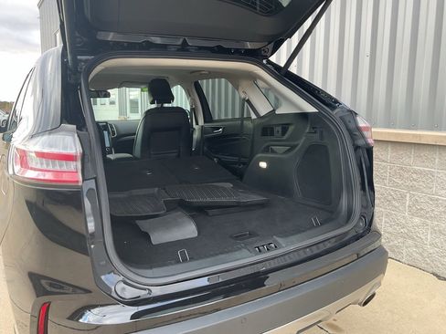 Used 2024 Ford Edge Titanium w/ Equipment Group 301A image 25