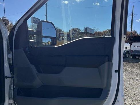 Used 2024 Ford F450 XL image 35