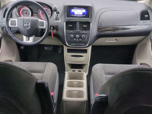 Used 2016 Dodge Grand Caravan SE w/ Quick Order Package 29E SE image 14