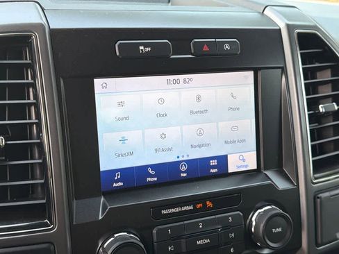 Used 2020 Ford F150 XLT w/ Equipment Group 302A Luxury AWD/4WD image 26