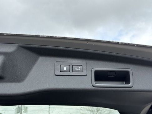 New 2026 Subaru Outback Premium image 13