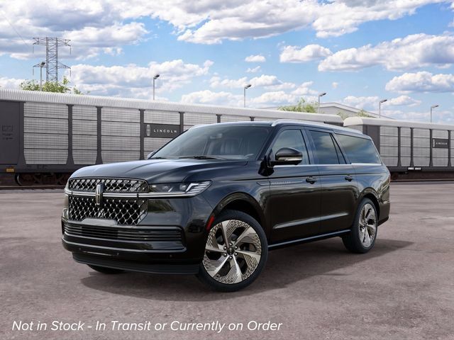 New 2027 Lincoln Navigator L Black Label AWD/4WD image 2