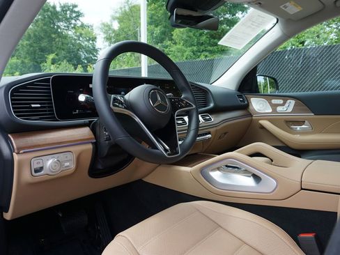 Certified 2026 Mercedes-Benz GLE 450 4MATIC image 10
