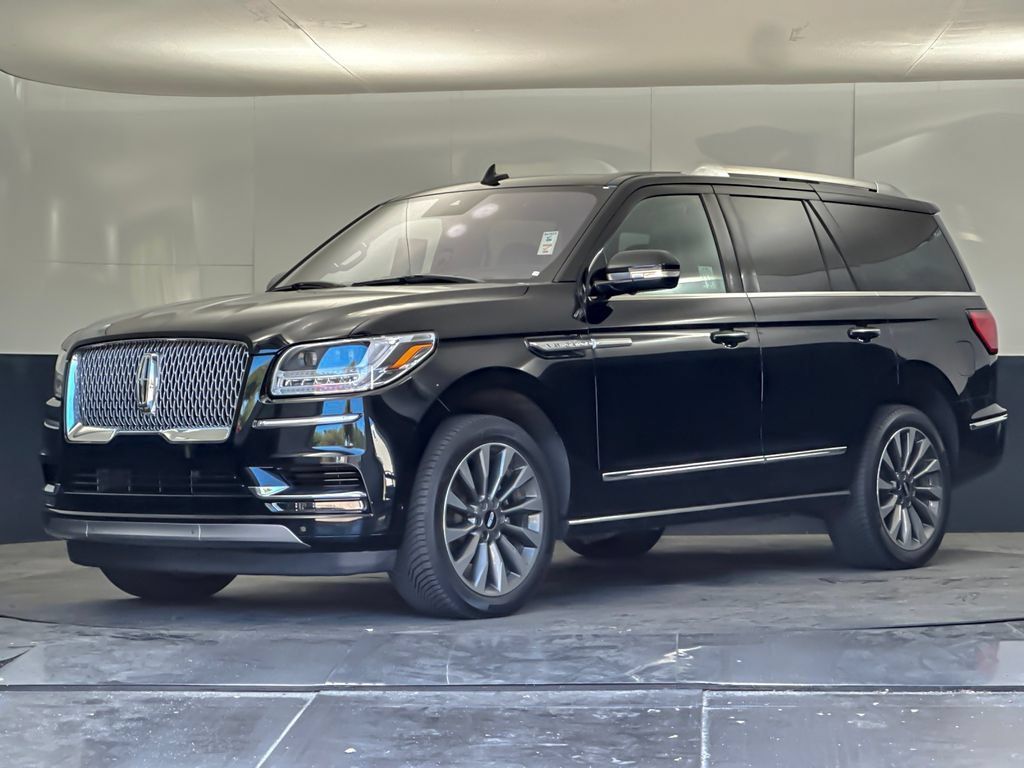 Used 2020 Lincoln Navigator Reserve AWD/4WD image 7