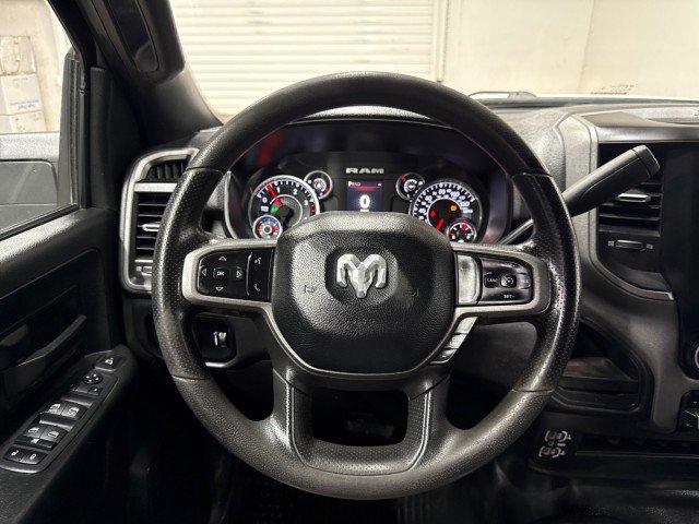 Used 2024 RAM 2500 Tradesman w/ Chrome Appearance Group AWD/4WD image 14