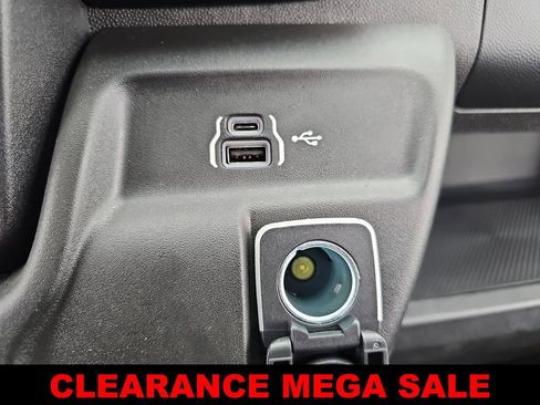 New 2024 RAM ProMaster 3500 w/ Convenience Group image 21