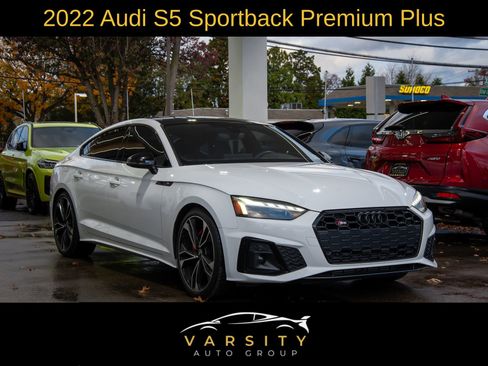 Used 2022 Audi S5 Premium Plus w/ Premium Plus Package image 3