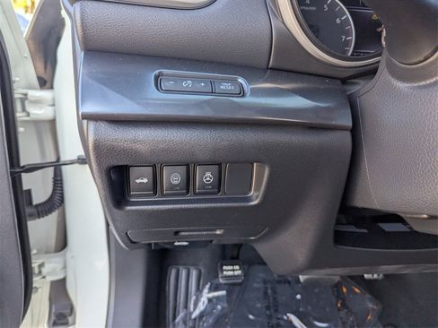 Used 2023 Nissan Maxima SR w/ Sport Mat Group image 27