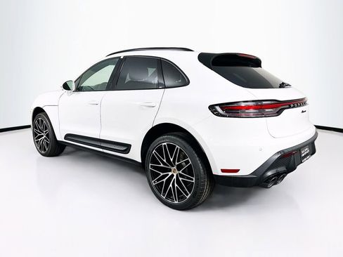 New 2026 Porsche Macan AWD/4WD image 3