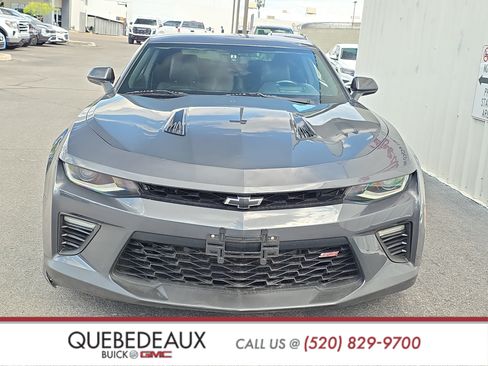 Used 2018 Chevrolet Camaro SS RWD image 2