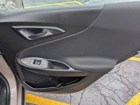 Used 2024 Chevrolet Malibu LT image 24