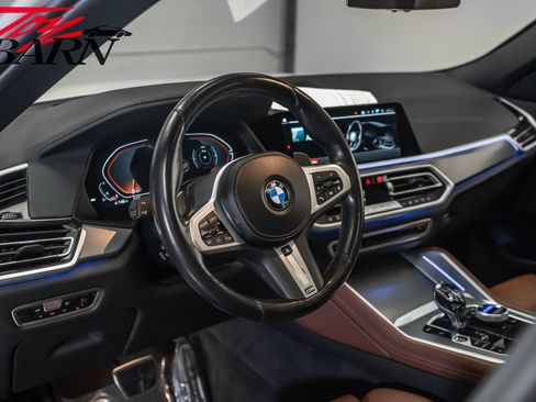 Used 2022 BMW X6 xDrive40i w/ Executive Package image 27