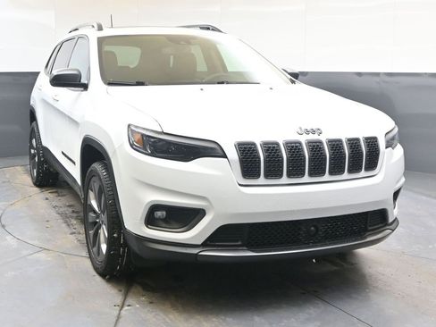 Used 2021 Jeep Cherokee Latitude Lux 80th Anniv w/ Quick Order Package 26U 80TH image 8