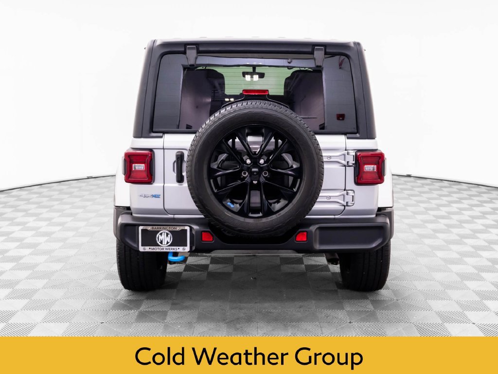 Used 2023 Jeep Wrangler Unlimited Sahara w/ Cold Weather Group AWD/4WD image 4