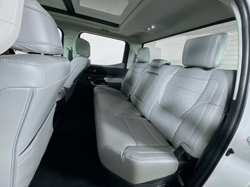 Used 2024 Toyota Tundra Limited AWD/4WD image 18