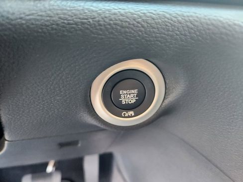 New 2026 Chrysler Pacifica Select w/ S Appearance Package image 19